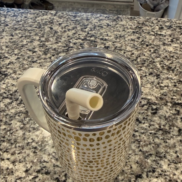 SWIG Cup - Picture 2 of 5